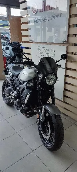 XSR 900