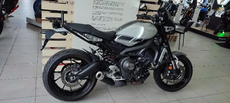 XSR 900