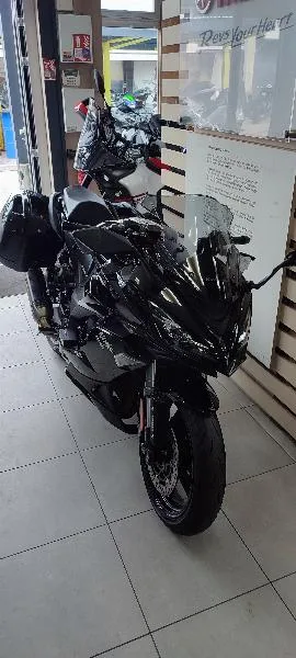NINJA 1000 SX