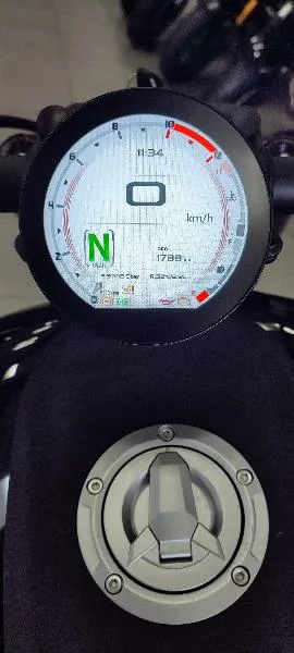 SRV 600