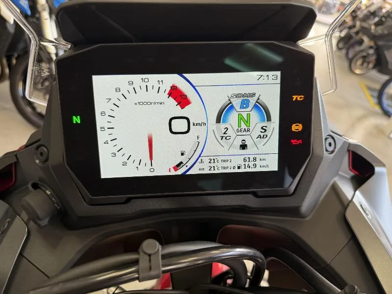 GSXS 1000 GX