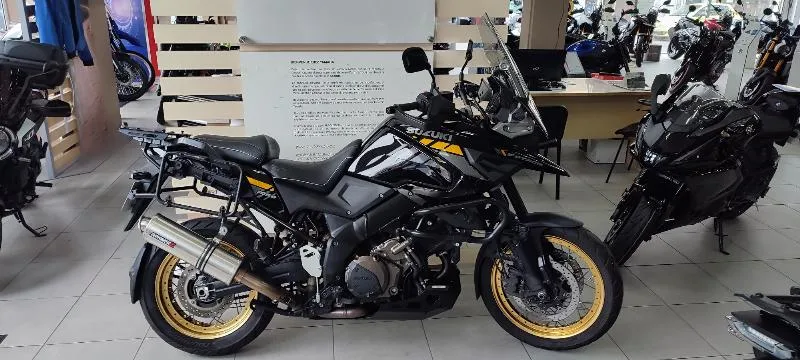 DL VSTROM 1050XT