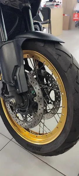 DL VSTROM 1050XT