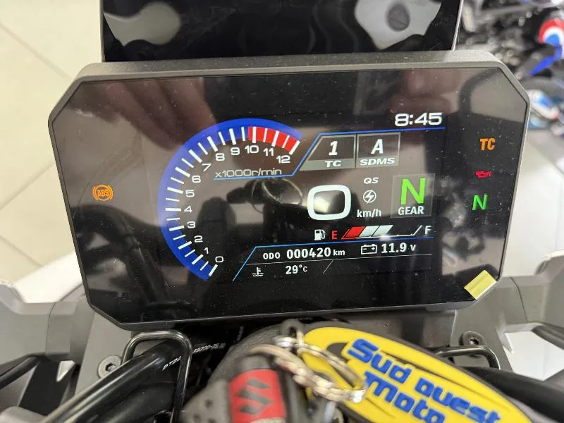 GSX8S