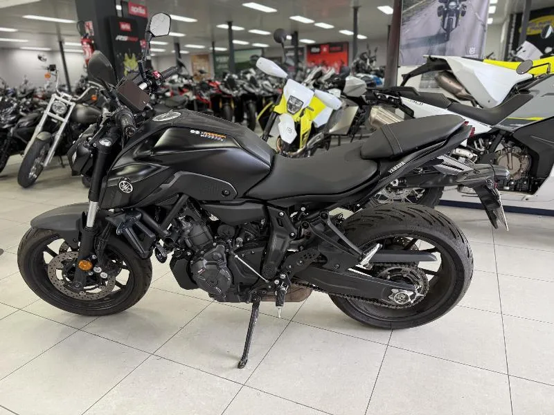 MT07 