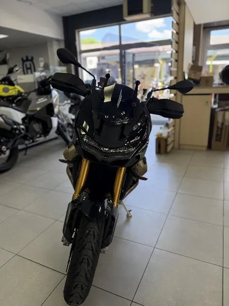 V 100 MANDELLO S
