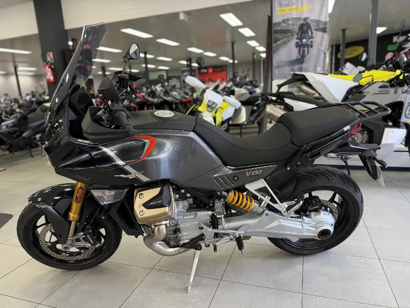 V 100 MANDELLO S