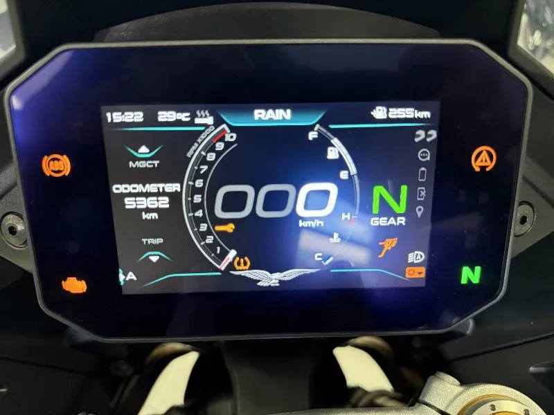 V 100 MANDELLO S