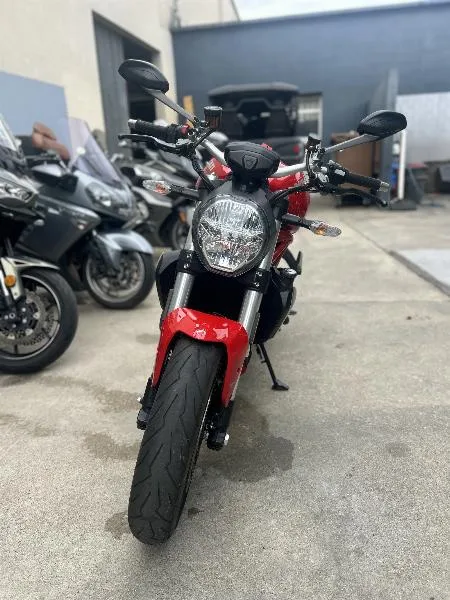 MONSTER 1200