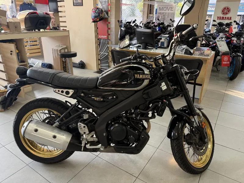 XSR 125 Legacy