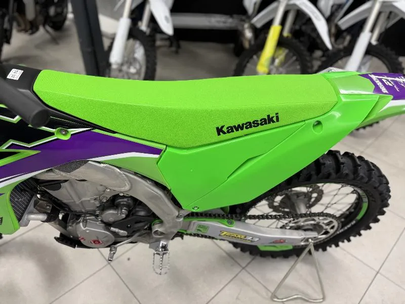 KXF 450