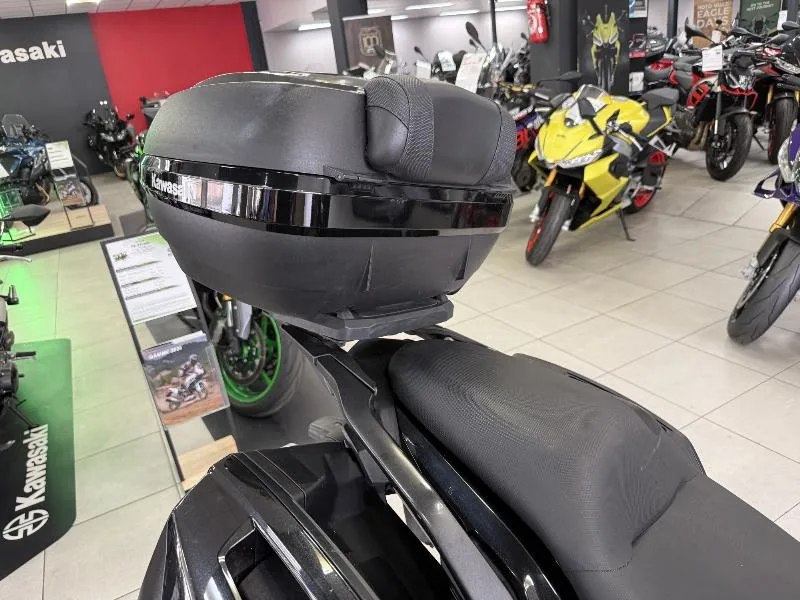 VERSYS 650 GRAND TOURER