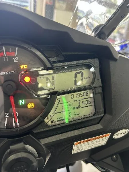 DL VSTROM 1000XT