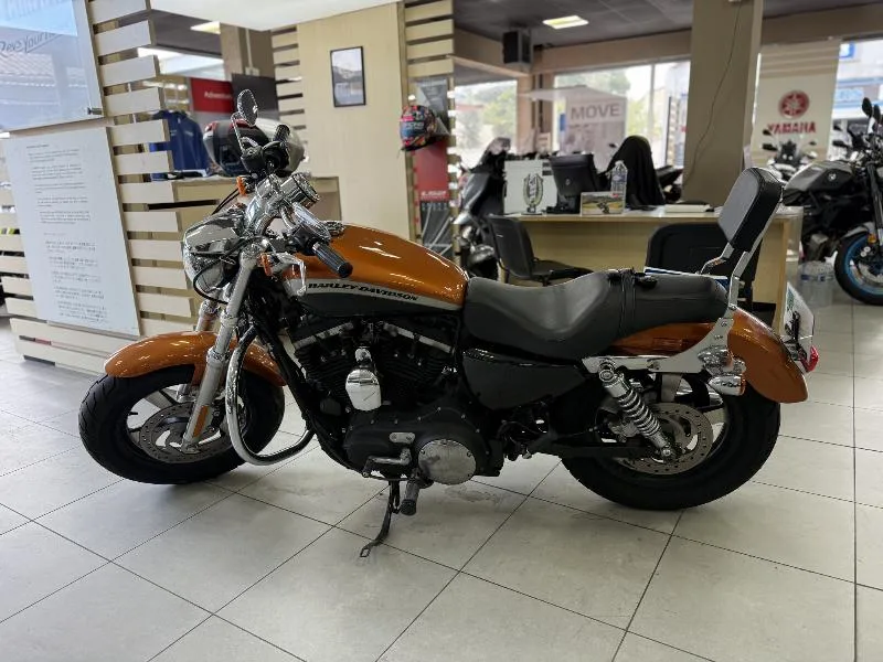 SPORTSTER CUSTOM 1200 CA