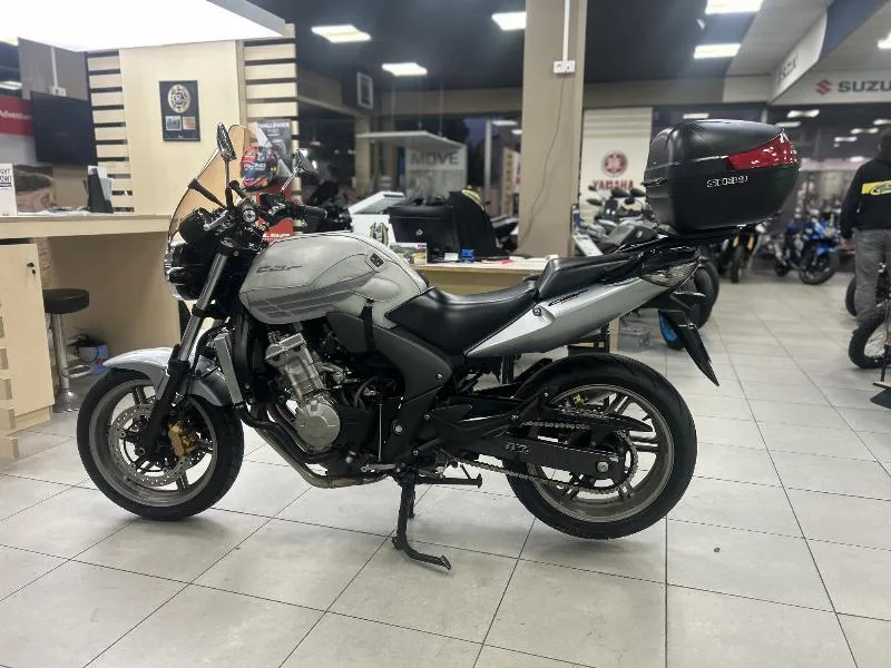 CBF 600 N