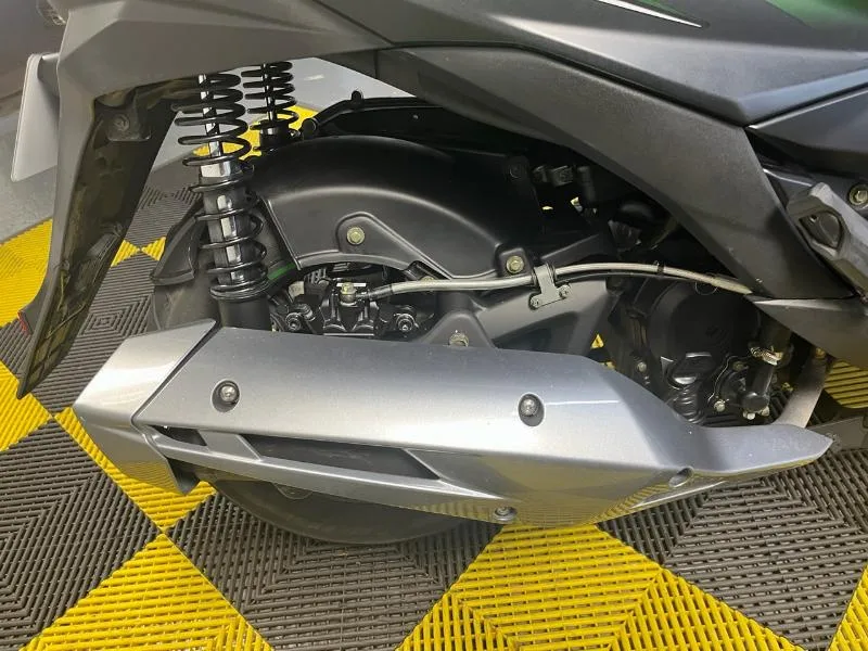 J125