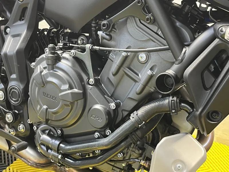 MT07