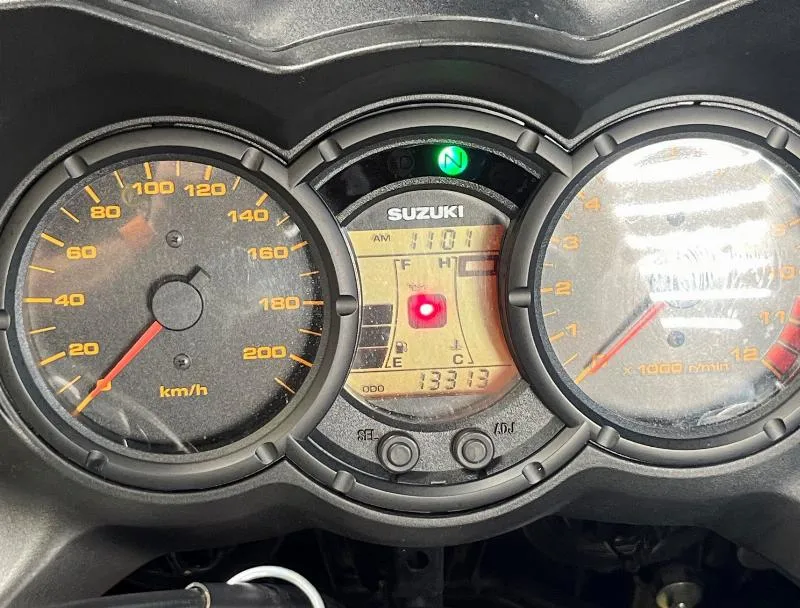 DL 650 VSTROM