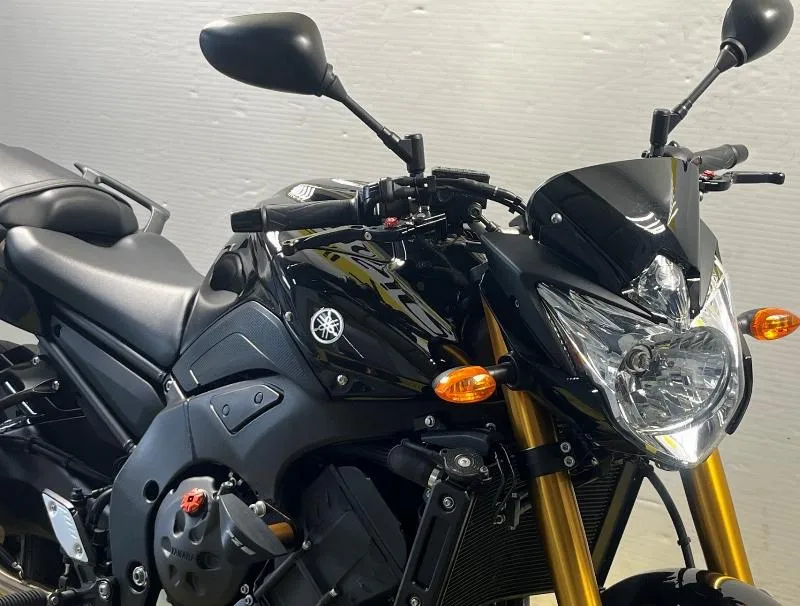 FZ8 N ABS