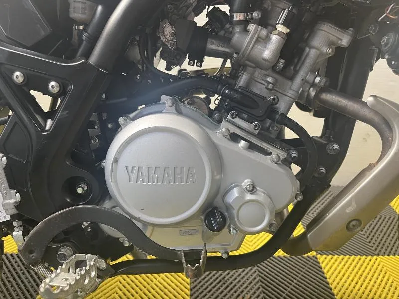 WR125R