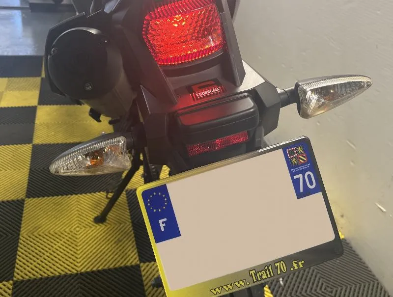 WR125R