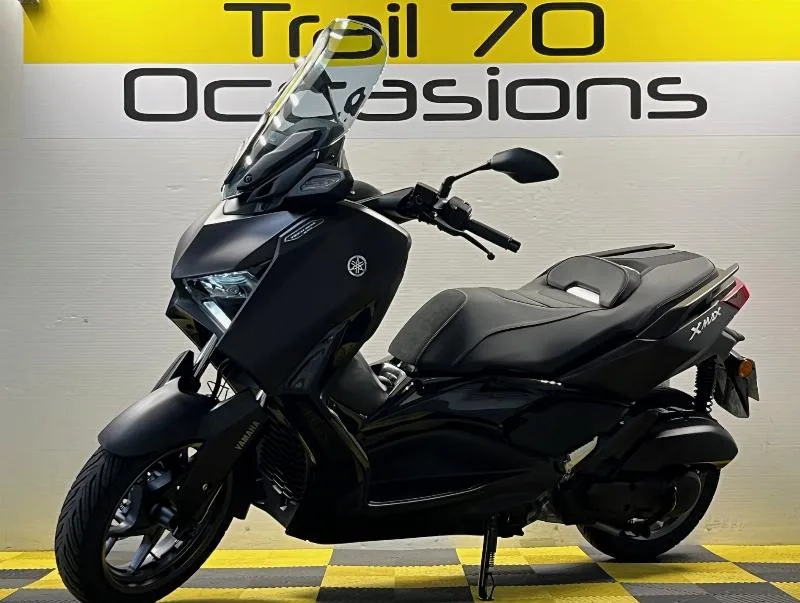 XMAX 125