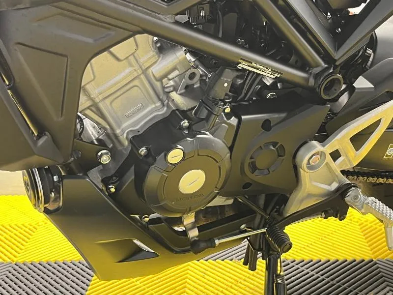 CB 125