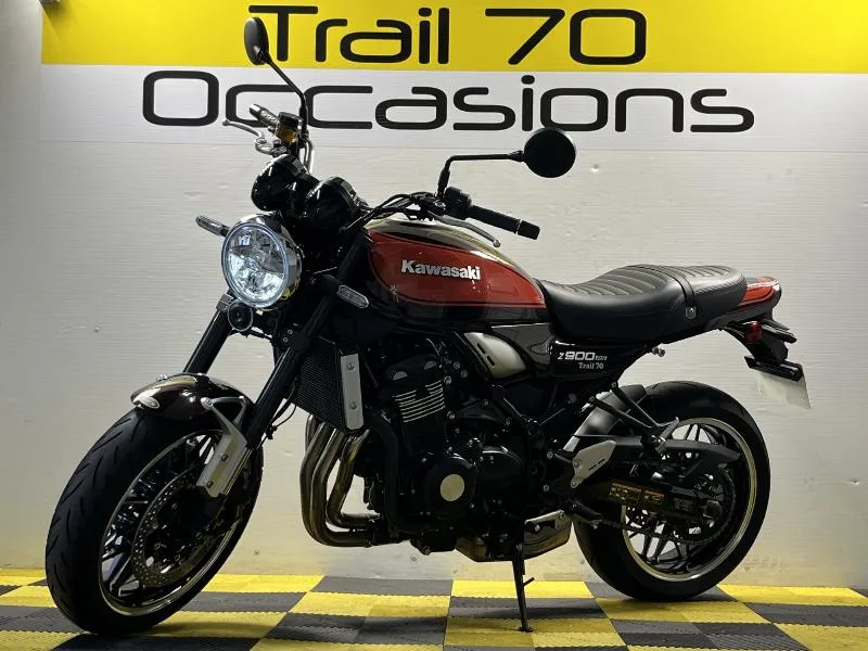 Z 900