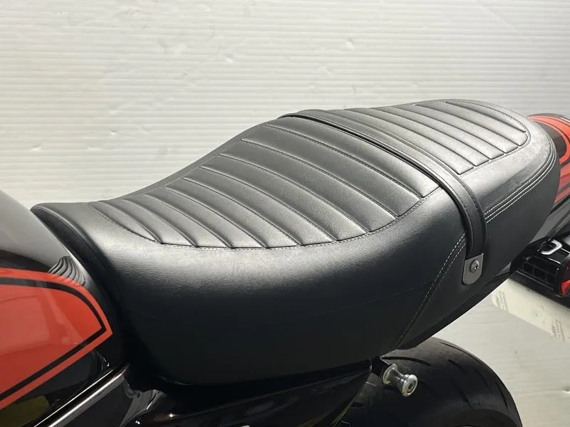 Z 900