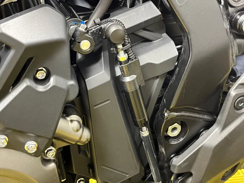 DL VSTROM 800DE