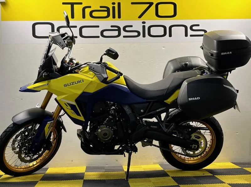 DL VSTROM 800DE