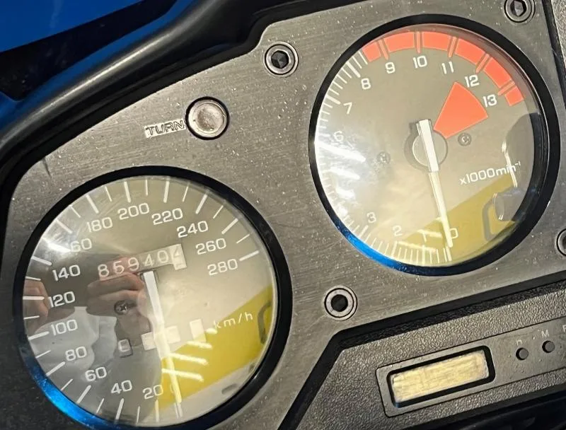 VFR 750 F