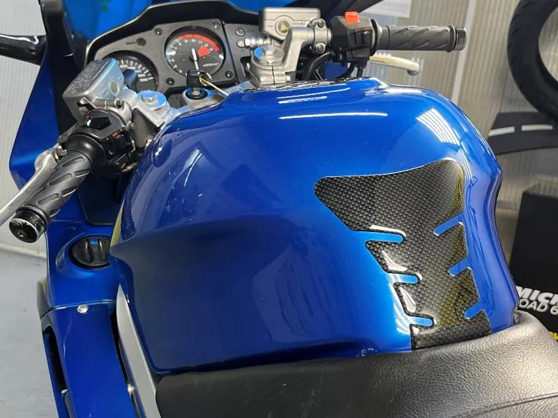 VFR 750 F