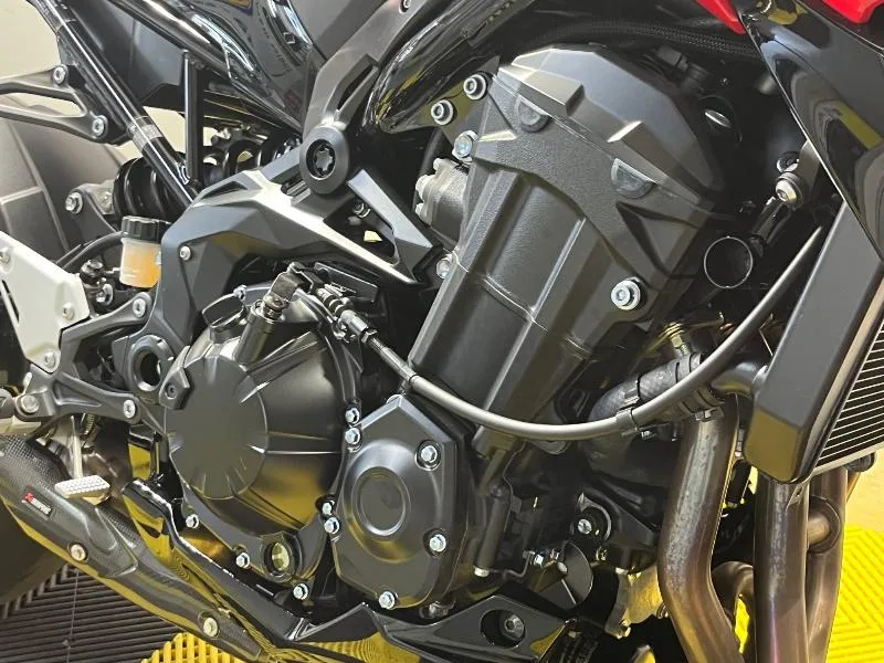 Z 900