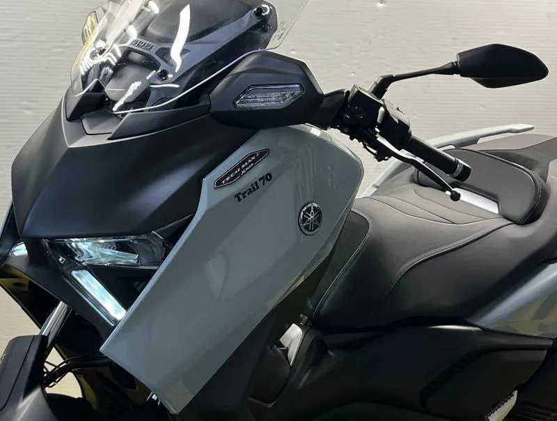 XMAX 300 TECH MAX 