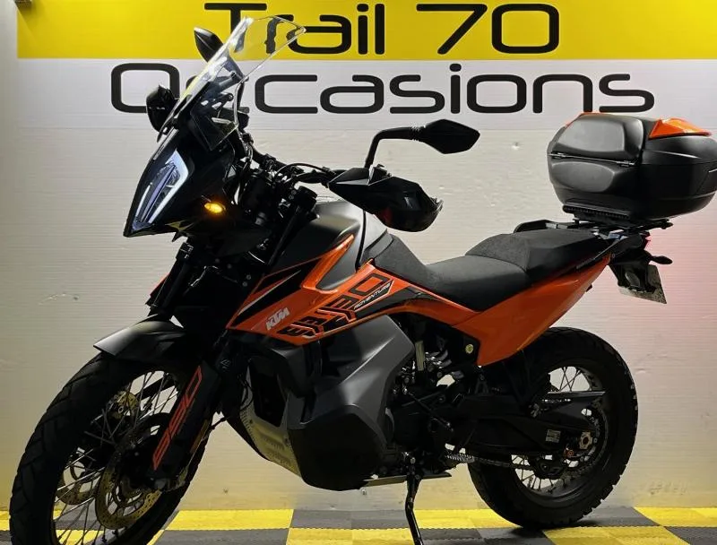 890 ADVENTURE