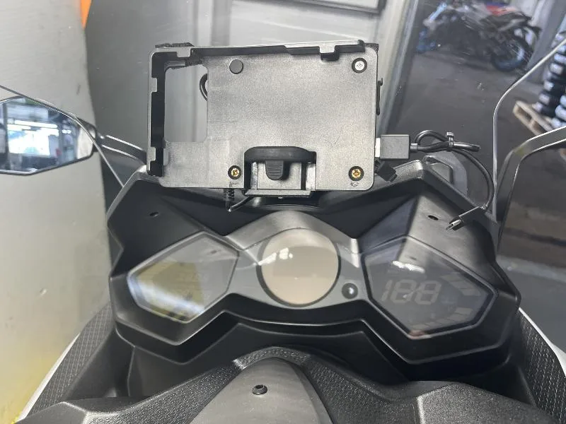 AK 550