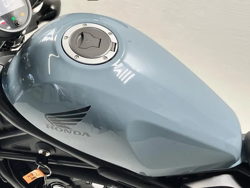 REBEL 500