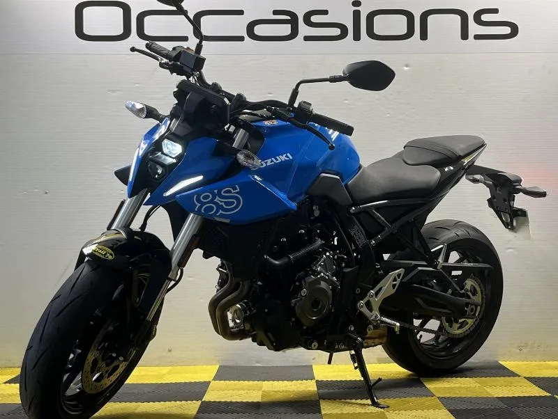 GSX8S