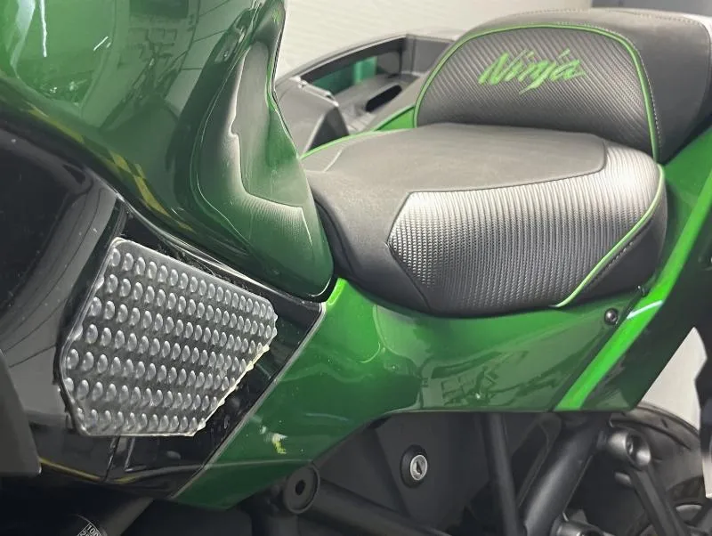 Ninja H2 SX SE