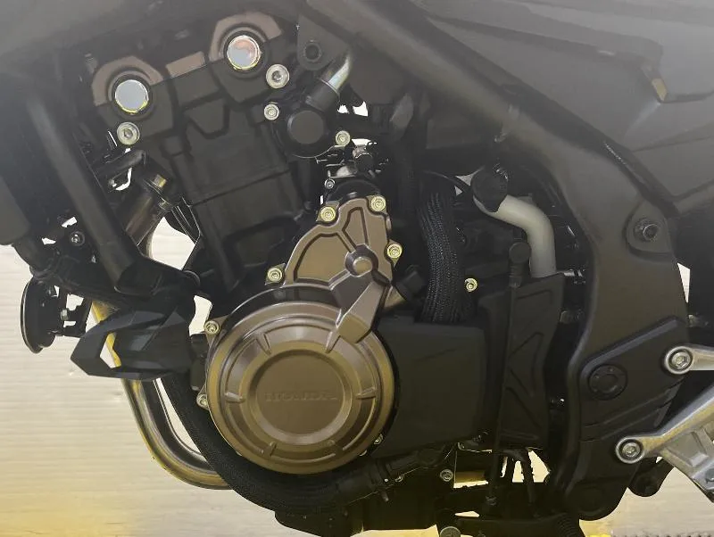CB 500