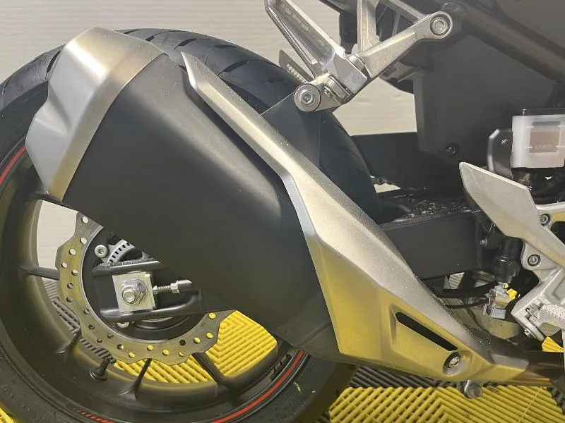 CB 500