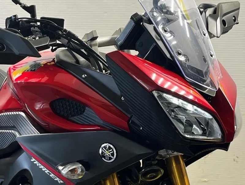 TRACER 900