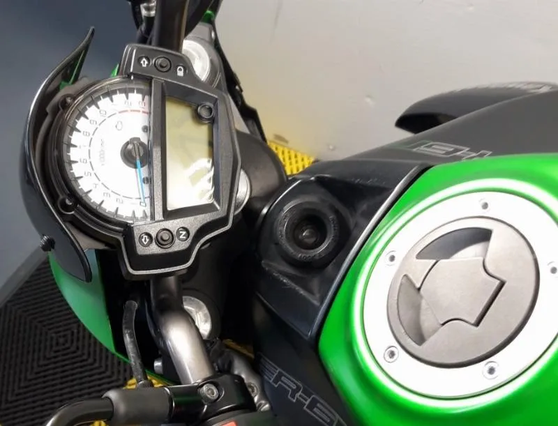 ER6 