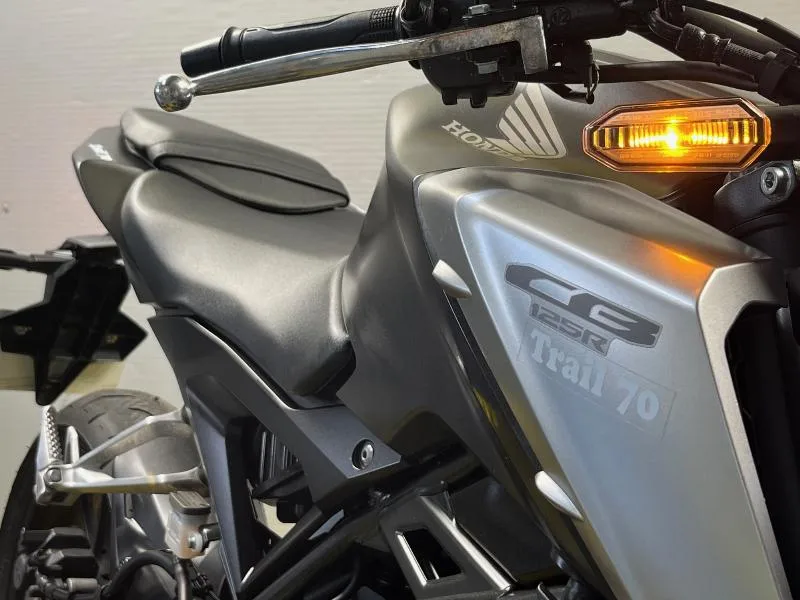 CB 125