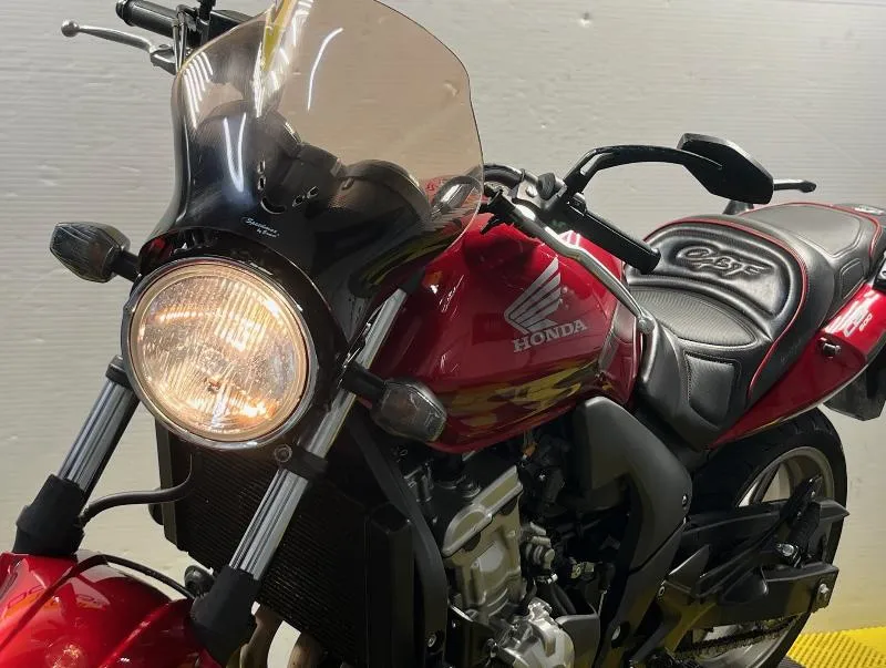 CBF 600 N
