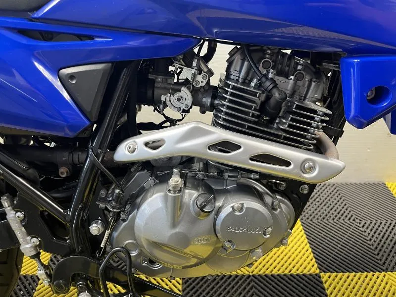 DR 125