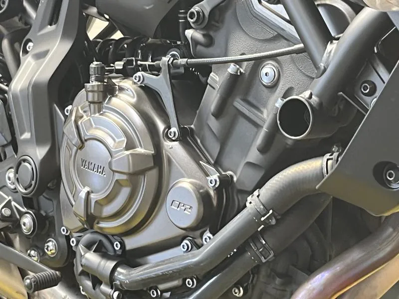 MT07