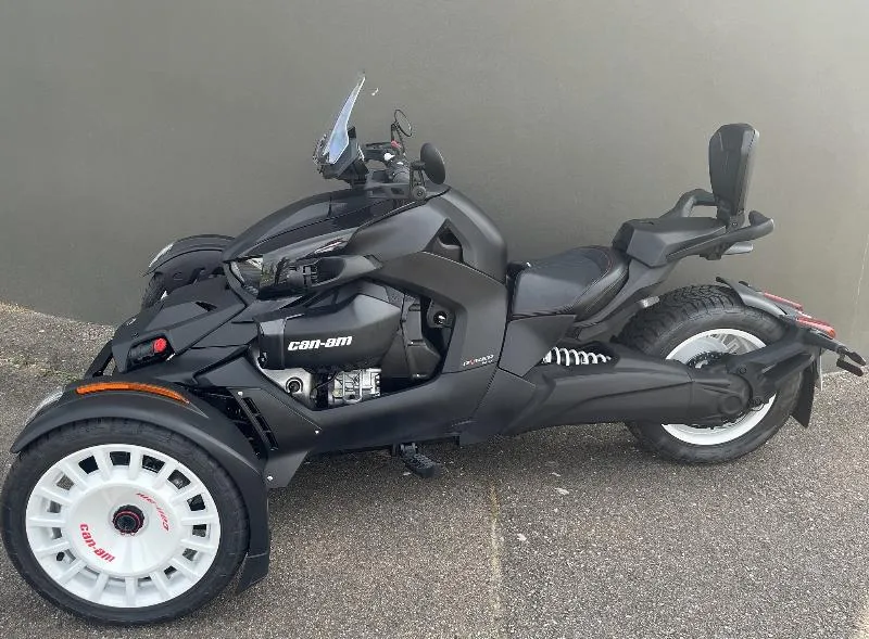 RYKER 900