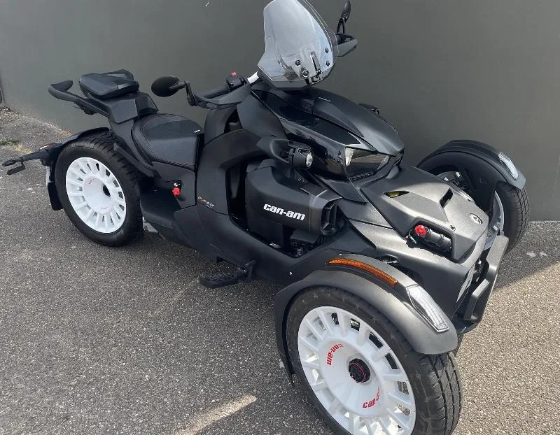 RYKER 900